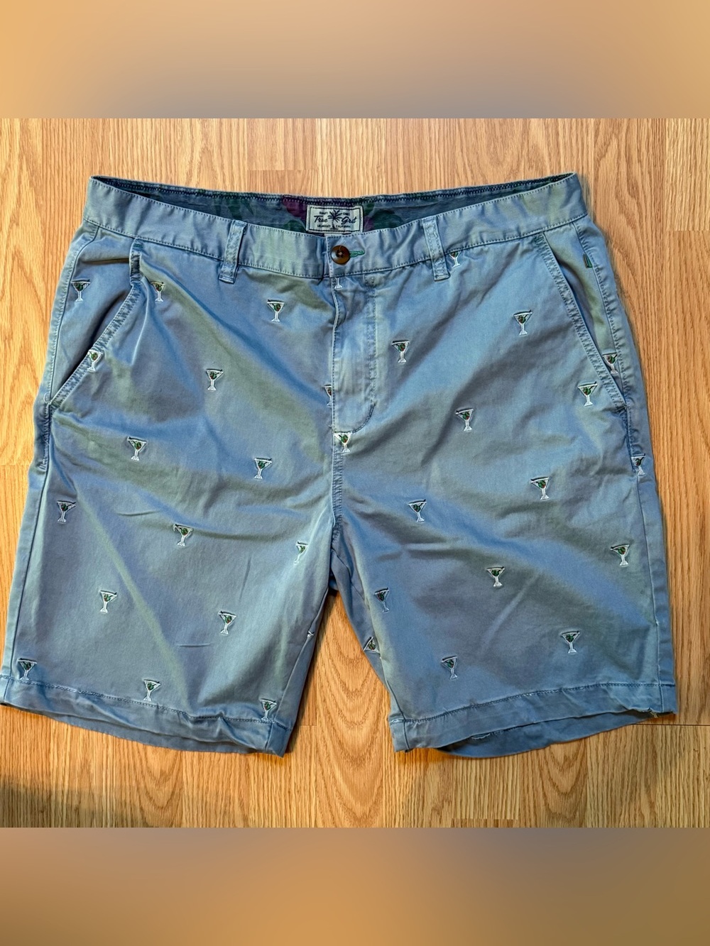 True Grit Martini Glass Embroidered Shorts Mens 36 Blue Stretch Chino Preppy